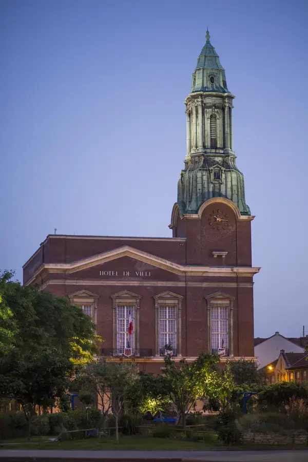 Artisan Monte Escalier Pose monte escalier Bois-Colombes