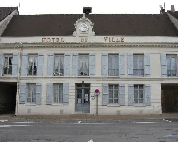 Artisan Monte Escalier Pose monte escalier La Ferté-Gaucher