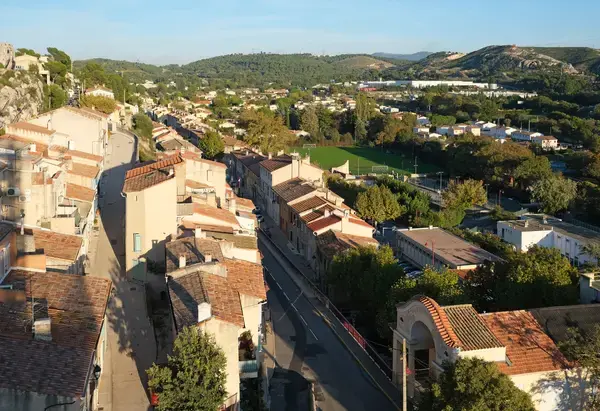 Artisan Monte Escalier Pose monte escalier Les Pennes-Mirabeau