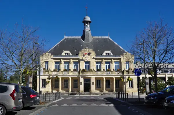Artisan Monte Escalier Pose monte escalier Saint-Médard-en-Jalles