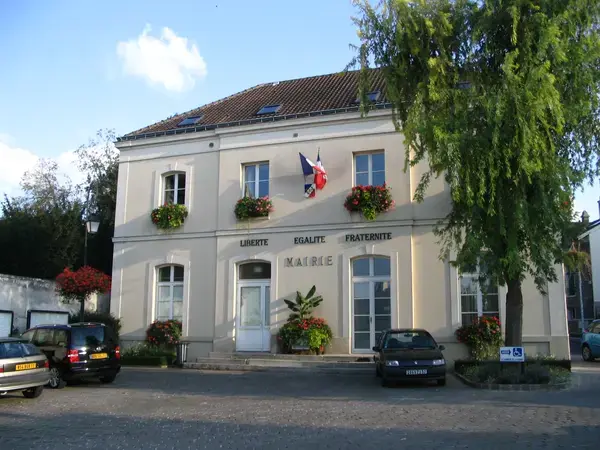 Artisan Monte Escalier Pose monte escalier Saint-Thibault-des-Vignes